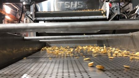 4. कंपन मुक्त करने वाला कन्वेयर